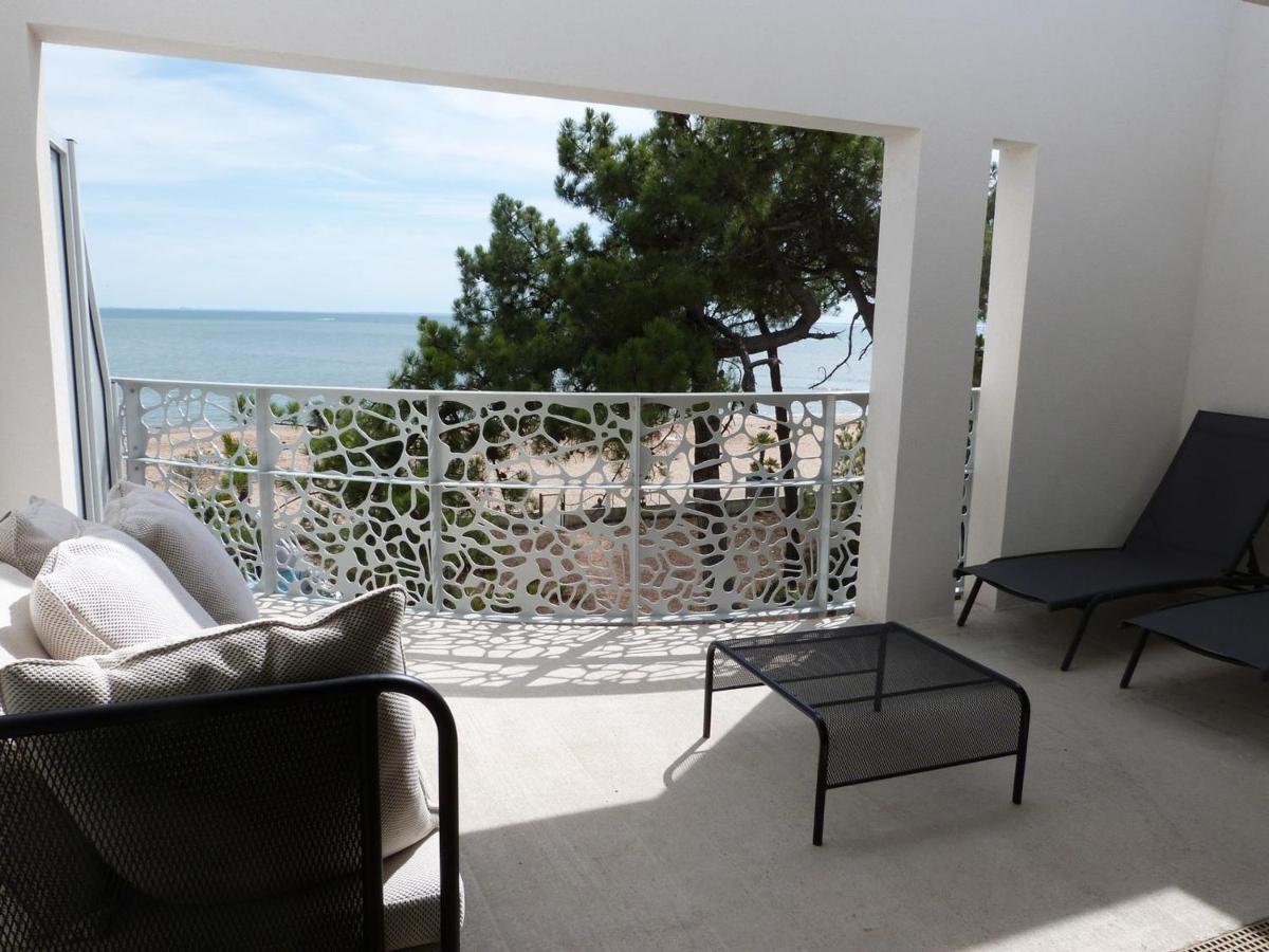 Luxe 4 Pers, Bord De Mer, Balcon, Piscine, Animaux Admis, Parking, Wifi - Fr-1-194-196